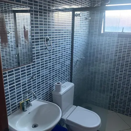 Toninhas 300 Mts Mar Apartment Ubatuba Exterior photo