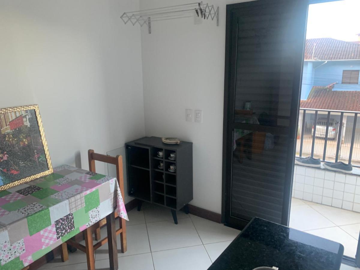 Toninhas 300 Mts Mar Apartment